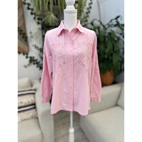 The Quacker Factory Shirt Floral Button Size M Soft Pink Sequin Embroidery Beads - Picture 2 of 15